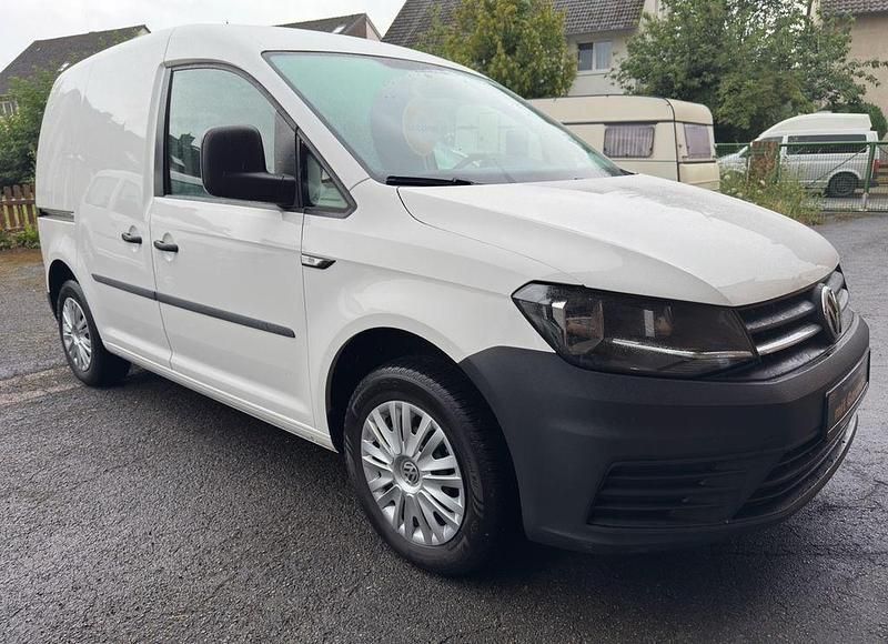 Weiß Gebraucht 2015 VW Caddy Van / Kleinbus | 6.000 € (Guter Preis) - Bild 1/4