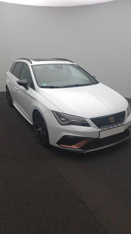 Gebraucht Seat Leon 4Drive 300 PS (220 kW) 2020 Schwarz Kombi
