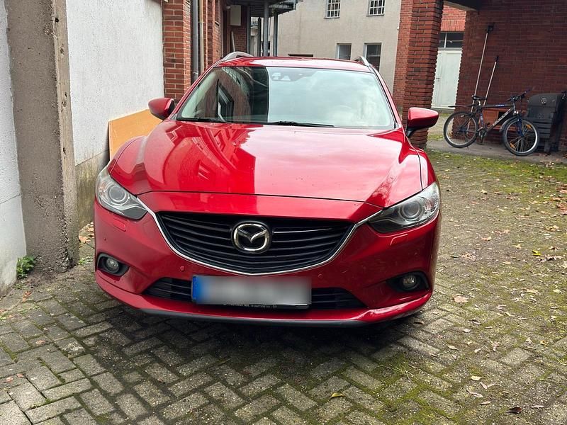 Rot Gebraucht 2014 Mazda 6 Sports-Line Kombi | 10.500 € - Bild 1/4