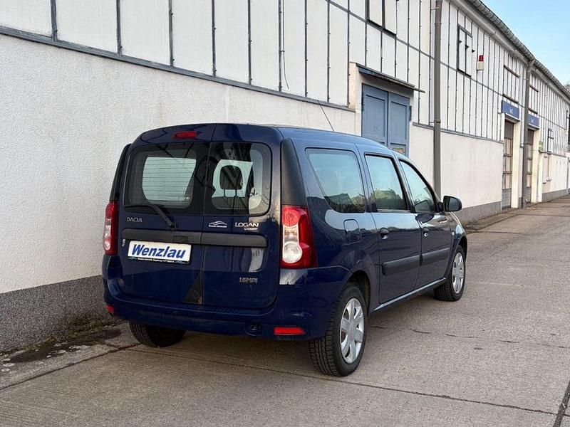 Gebraucht Dacia Logan Ambiance 75 PS (55 kW) 2009 Blau Kombi