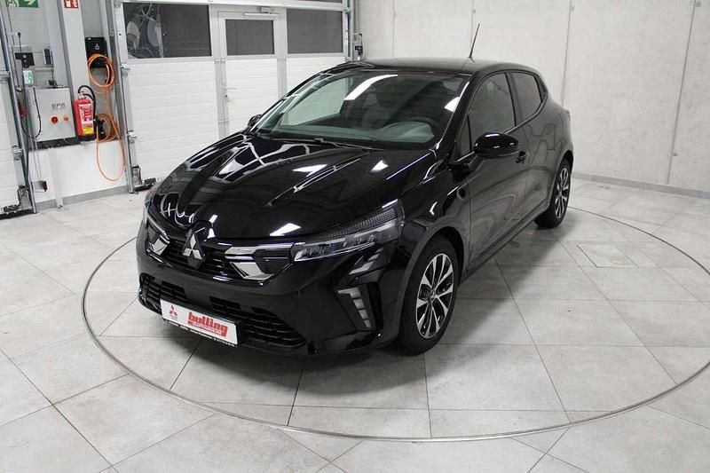 Neu Mitsubishi Colt Plus 91 PS (66 kW) 2025 Onyxschwarz Kleinwagen