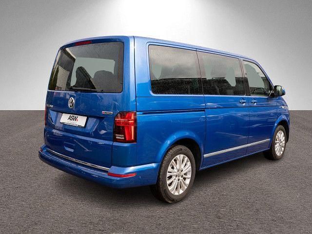Gebraucht VW Multivan Highline 204 PS (150 kW) 2022 Ravennablau metallic Van