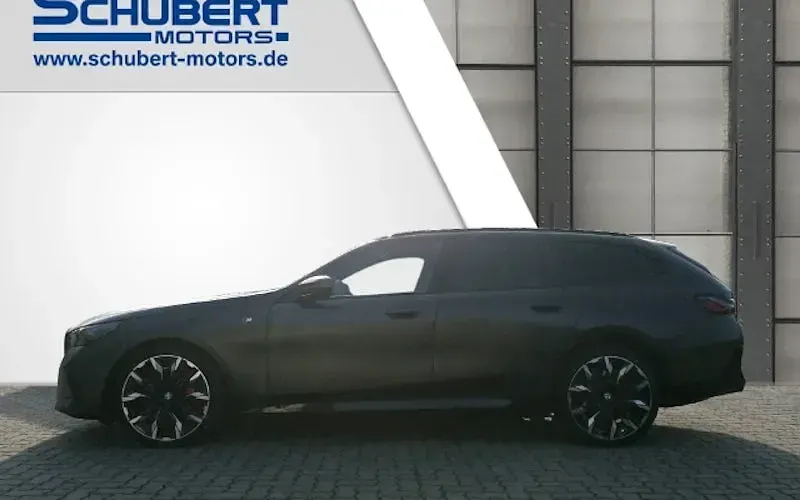 Neu BMW i5 442 kW (601 PS) 2026 Grau Kombi