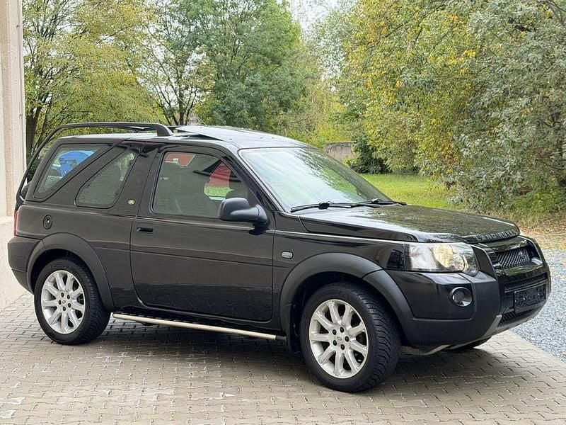 Schwarz Gebraucht 2004 Land Rover Freelander SUV | 7.500 € - Bild 1/4