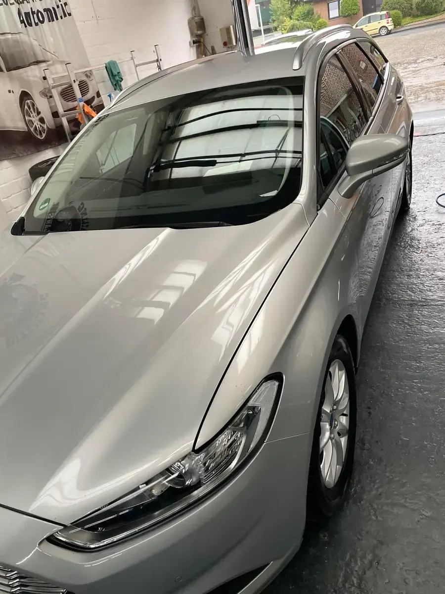 Gebraucht Ford Mondeo 150 PS (110 kW) 2015 Silber Kombi