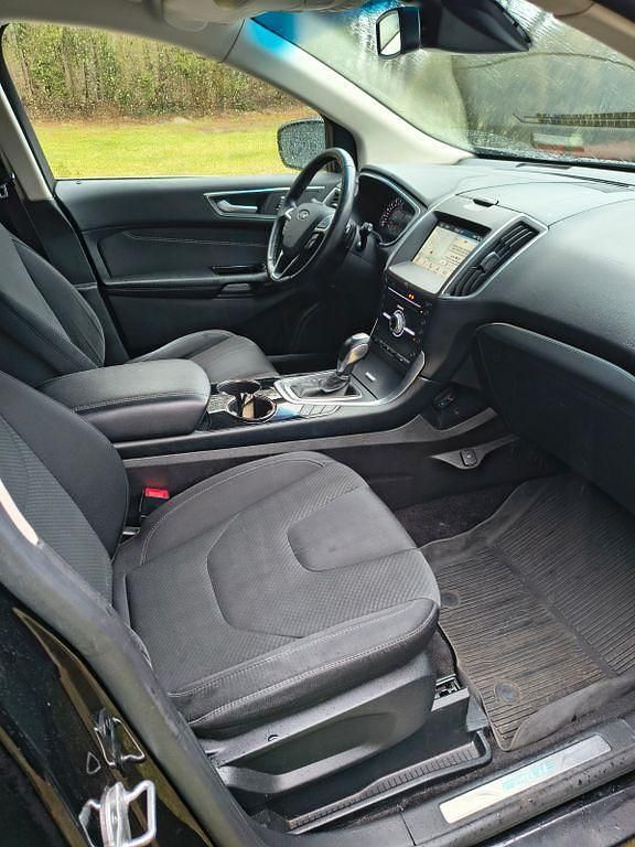 Gebraucht Ford Edge Titanium 209 PS (153 kW) 2017 Schwarz SUV