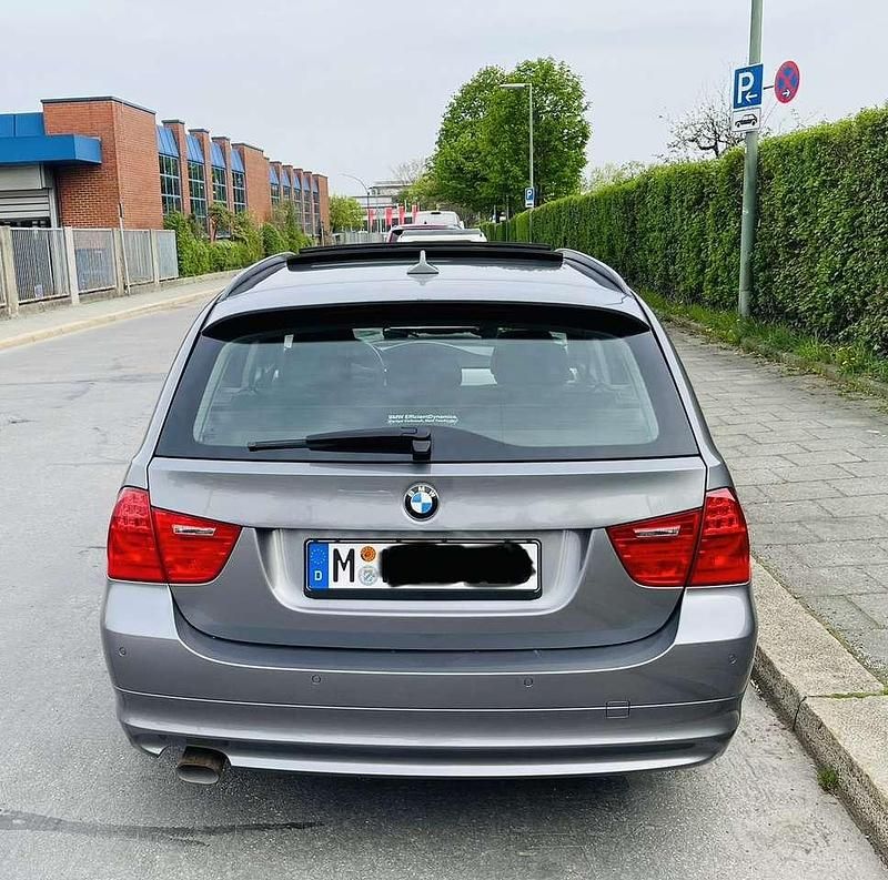 Gebraucht BMW 318 143 PS (105 kW) 2012 Kombi