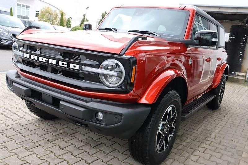 Neu Ford Bronco Outer Banks 334 PS (245 kW) 2026 Hot pepper red SUV