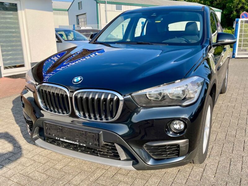 Gebraucht BMW X1 Advantage 136 PS (100 kW) 2016 Schwarz SUV