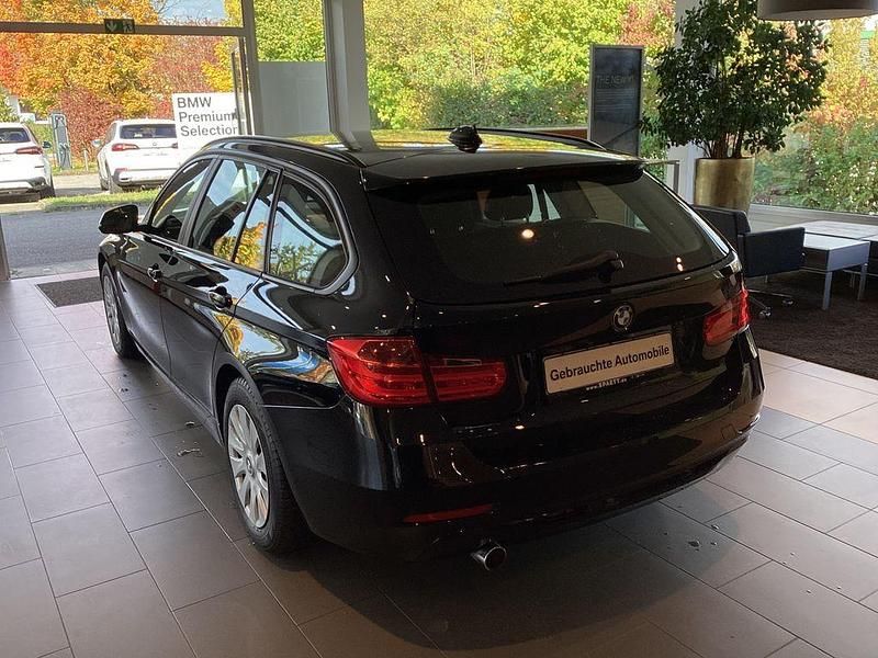 Gebraucht BMW 316 116 PS (85 kW) 2015 Schwarz ii Kombi