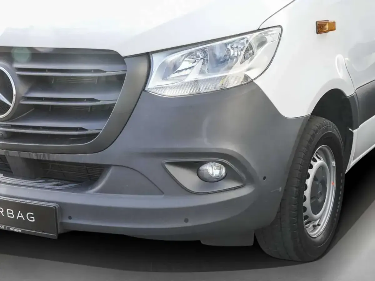 Second-hand Mercedes Sprinter 170 CP (125 kW) 2023 Alb Van