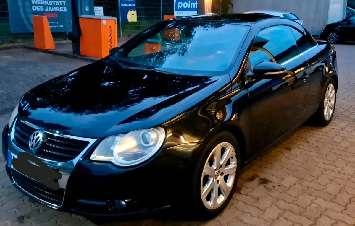 Gebraucht VW Eos 122 PS (89 kW) 2009 Schwarz Cabrio
