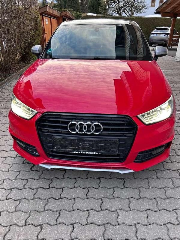Gebraucht Audi A1 95 PS (69 kW) 2017 Rot Kleinwagen