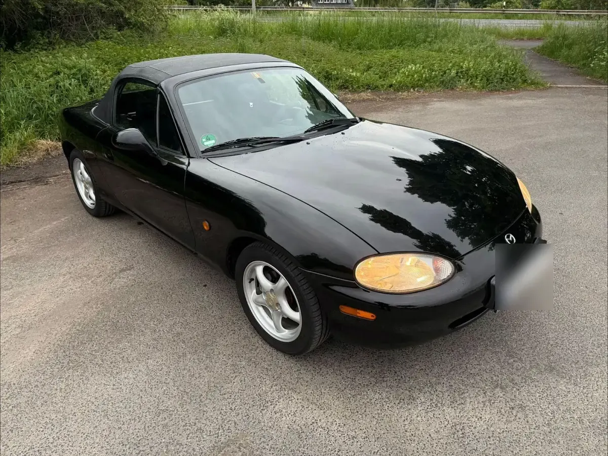 Gebraucht Mazda MX5 110 PS (80 kW) 1999 Schwarz Cabrio