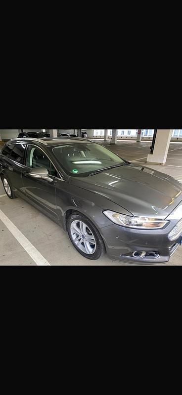 Gebraucht Ford Mondeo 150 PS (110 kW) 2018 Grau Kombi