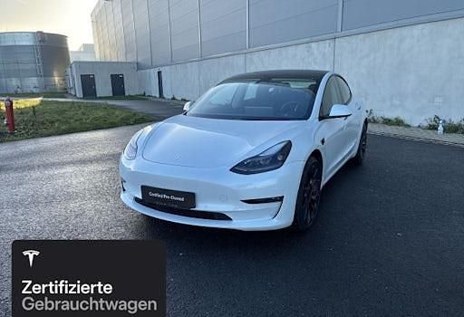 Weiß Gebraucht 2021 Tesla Model 3 Performance Limousine | 30.500 € (Fairer Preis) - Bild 1/4