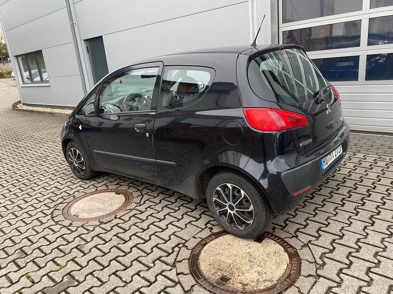 Gebraucht Mitsubishi Colt 75 PS (55 kW) 2007 Schwarz Kleinwagen