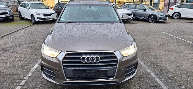 Gebraucht Audi Q3 Ambiente 150 PS (110 kW) 2015 Braun SUV