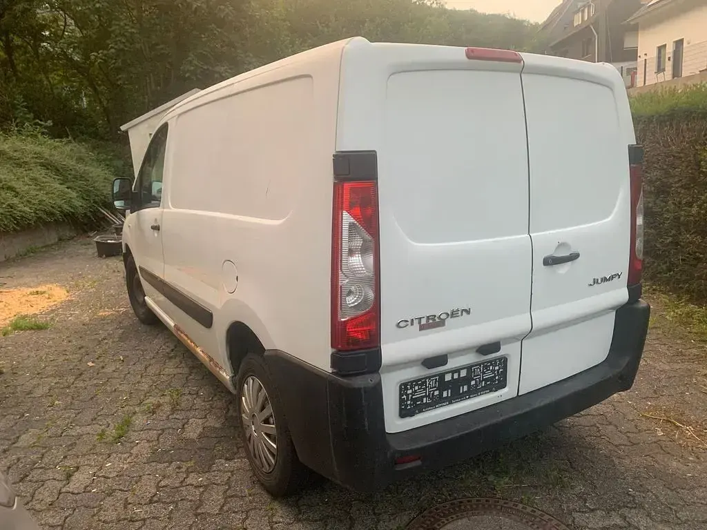 Gebraucht Citroën Jumpy 128 PS (94 kW) 2011 Weiß Van / Kleinbus
