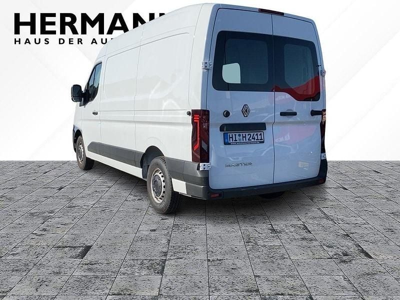 Gebraucht Renault Master 150 PS (110 kW) 2024 Mineralweiß (weiß) Van