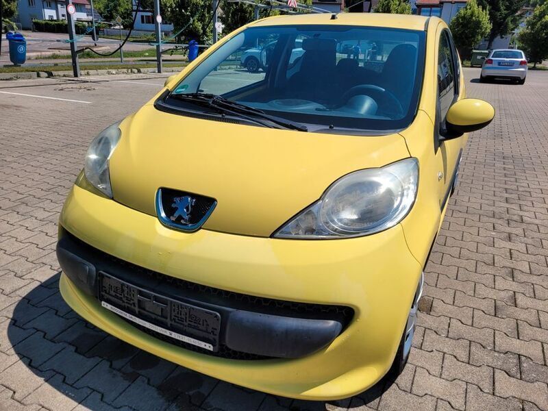 Gebraucht Peugeot 107 Filou 68 PS (50 kW) 2006 Gelb Kleinwagen