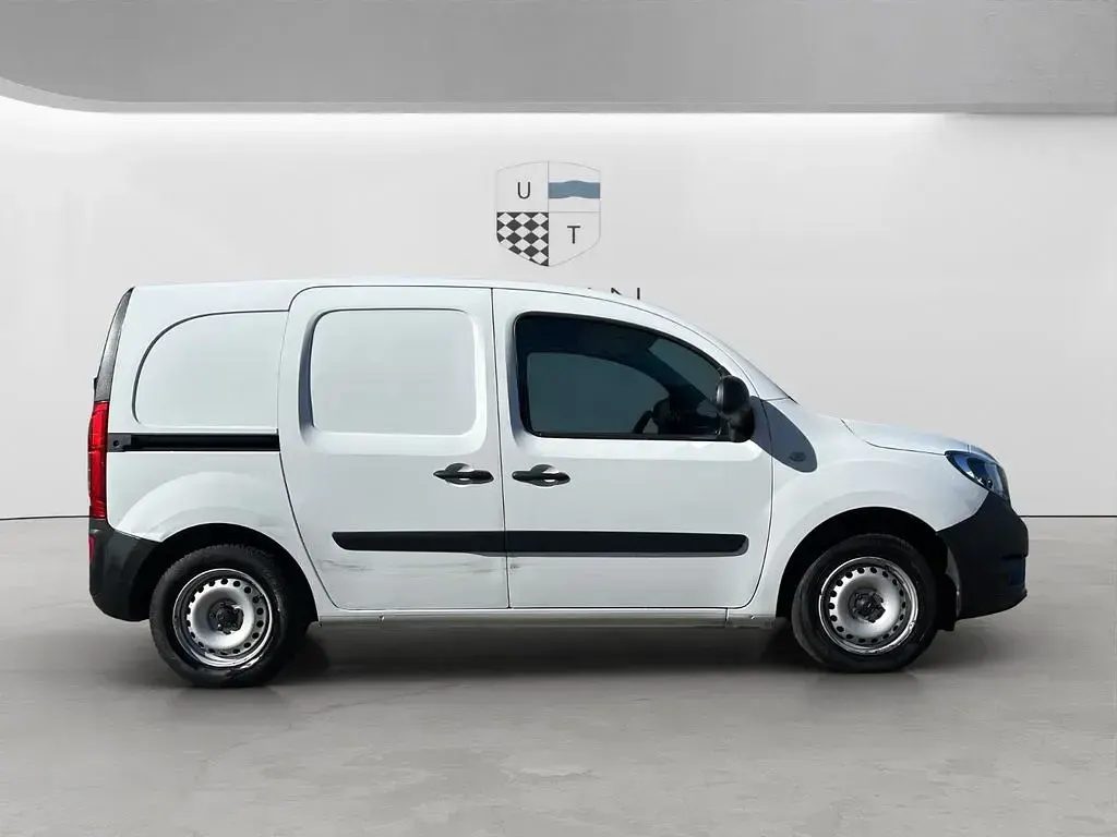 Gebraucht Mercedes Citan 108 75 PS (55 kW) 2018 Arktikweiss Van / Kleinbus
