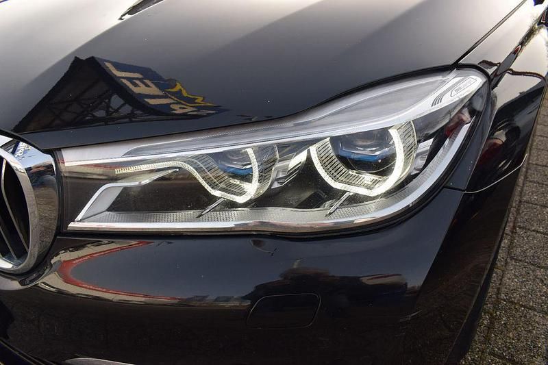 Gebraucht BMW 740 320 PS (235 kW) 2018 Schwarz Limousine