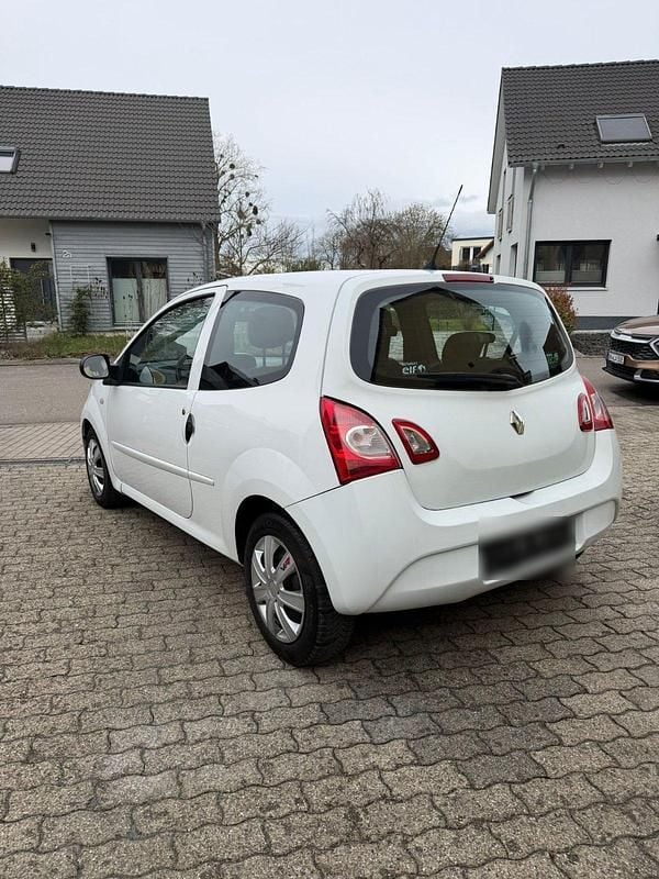 Second-hand Renault Twingo 75 CP (55 kW) 2012 Alb Hatchback