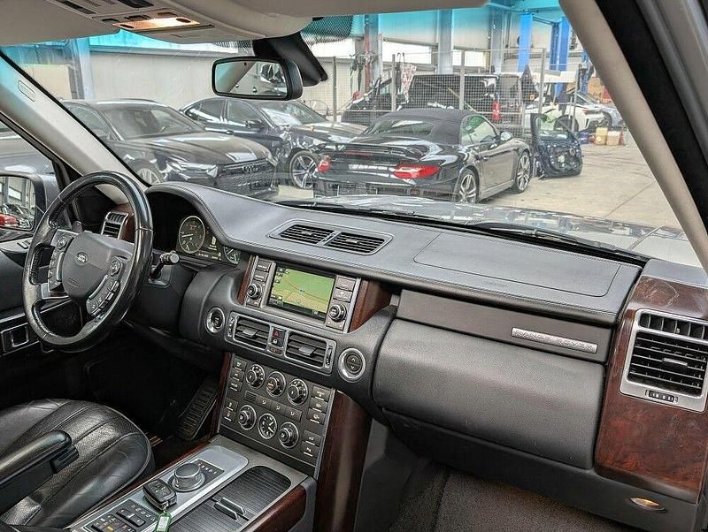 Gebraucht Land Rover Range Rover Vogue 313 PS (230 kW) 2012 Grau SUV