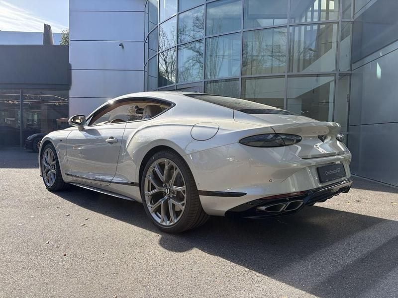 Neu Bentley Continental GT 680 PS (500 kW) 2026 Beige Coupé