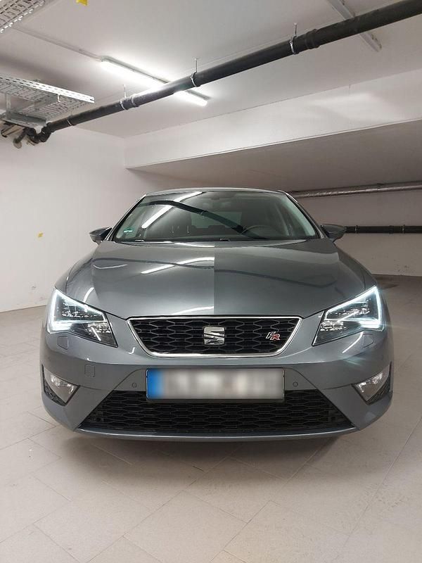 Second-hand Seat Leon FR 150 CP (110 kW) 2016 Gri Berlinǎ