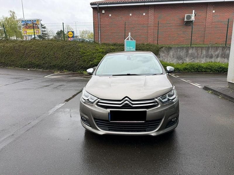 Gebraucht Citroën C4 Touch 110 PS (80 kW) 2015 Grau Limousine