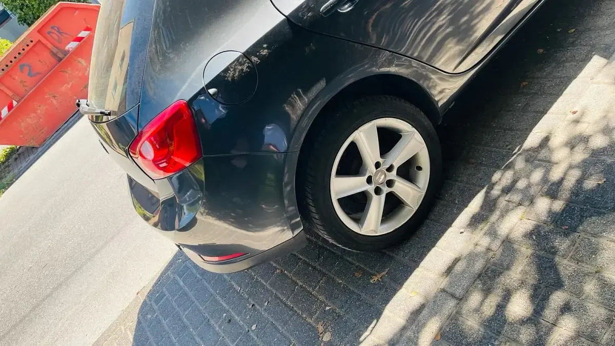 Gebraucht Seat Ibiza 70 PS (51 kW) 2011 Grau Kleinwagen