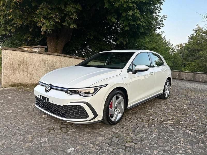 Gebraucht VW Golf VIII GTE 245 PS (180 kW) 2021 Weiß Limousine