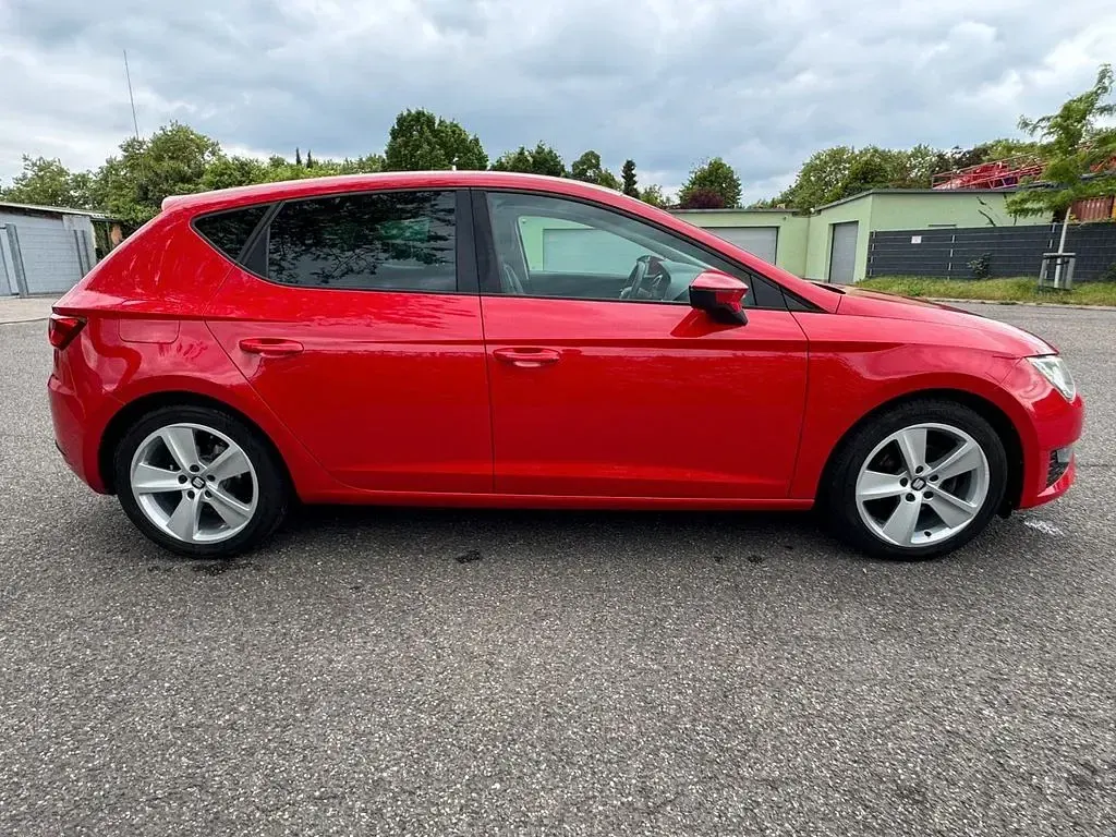 Gebraucht Seat Leon FR 150 PS (110 kW) 2014 Rot Limousine