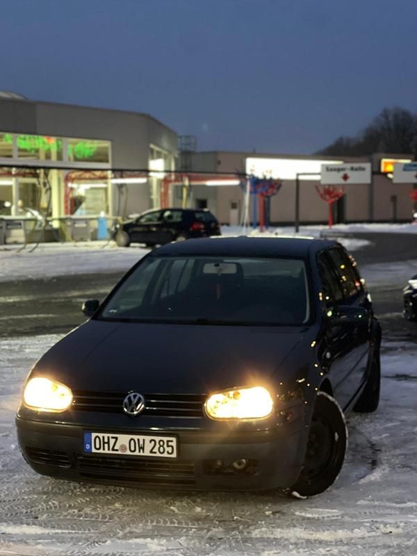 Gebraucht VW Golf IV 75 PS (55 kW) 2002 Grün Kleinwagen