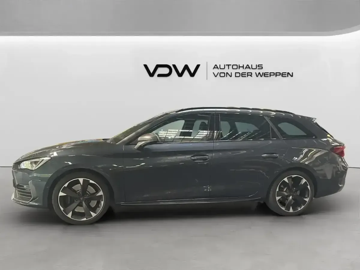 Gebraucht Cupra Leon 180 PS (132 kW) 2022 Grau Kombi