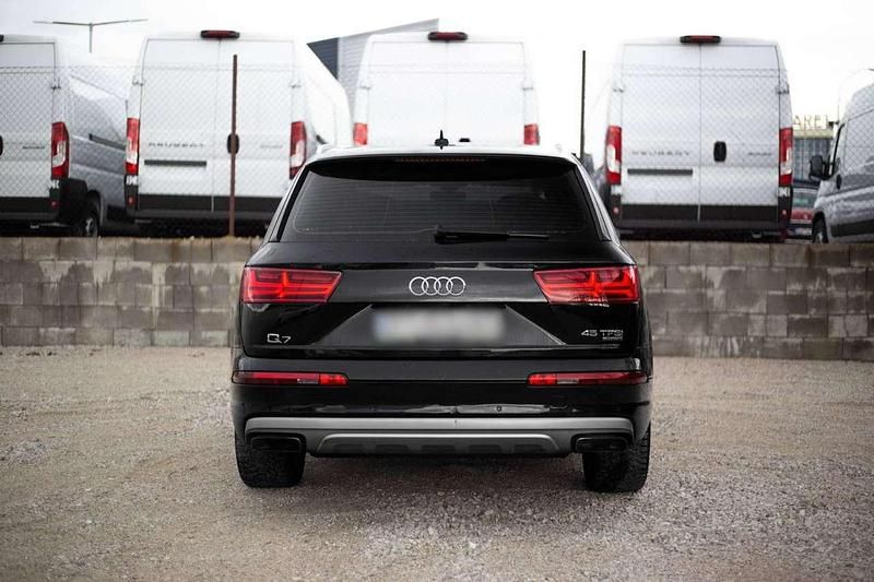 Gebraucht Audi Q7 333 PS (244 kW) 2019 Schwarz SUV