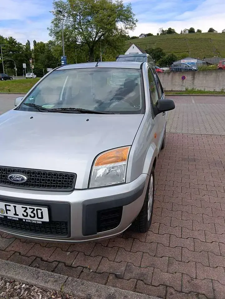 Brugt Ford Fusion 80 HK (58 kW) 2007 Sølv Hatchback