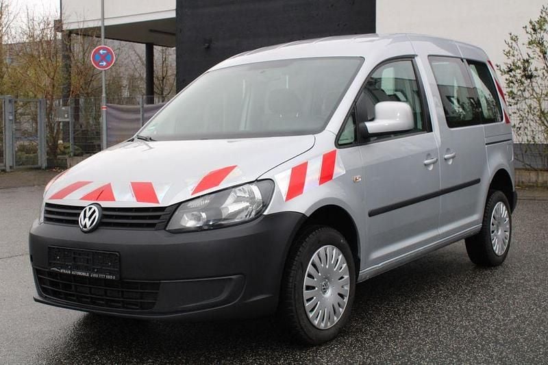 Gebraucht VW Caddy Trendline 110 PS (80 kW) 2014 Silber Van / Kleinbus