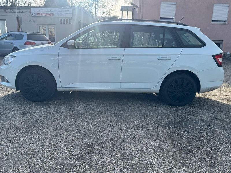 Gebraucht Skoda Fabia Cool Plus 90 PS (66 kW) 2018 Weiß Kombi