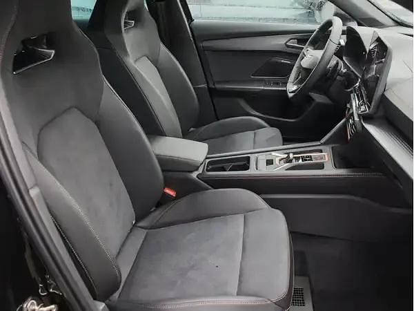 Neu Cupra Formentor 333 PS (244 kW) 2025 Midnight schwarz SUV