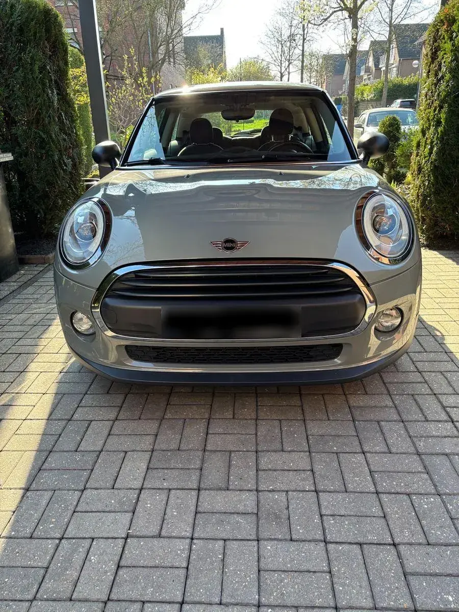 Gebraucht Mini ONE 102 PS (75 kW) 2016 Grau Kleinwagen