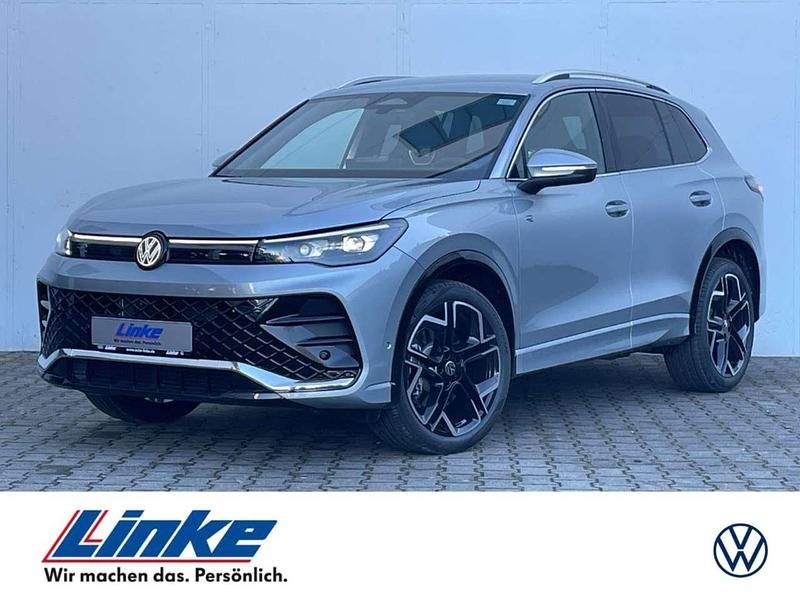 Oyster silver metallic Neu 2025 VW Tiguan R-line SUV | 63.160 € - Bild 1/4