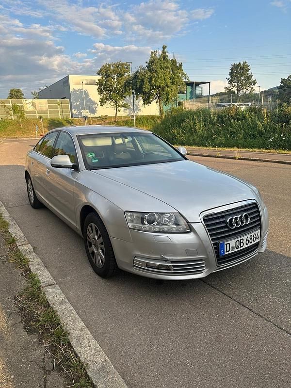 Silber Gebraucht 2009 Audi A6 Limousine | 2.900 € (Superpreis) - Bild 1/4