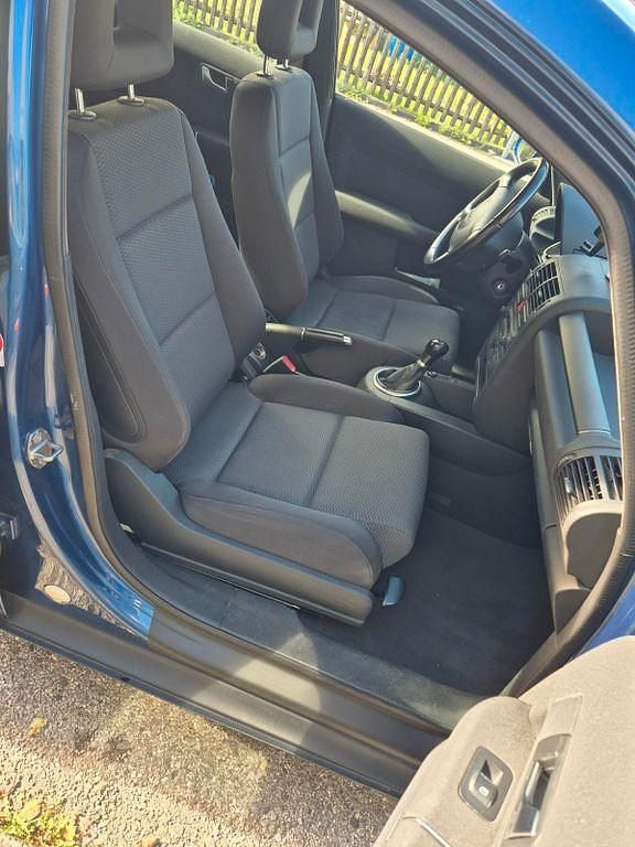 Second-hand Audi A2 75 CP (55 kW) 2005 Albastru Hatchback