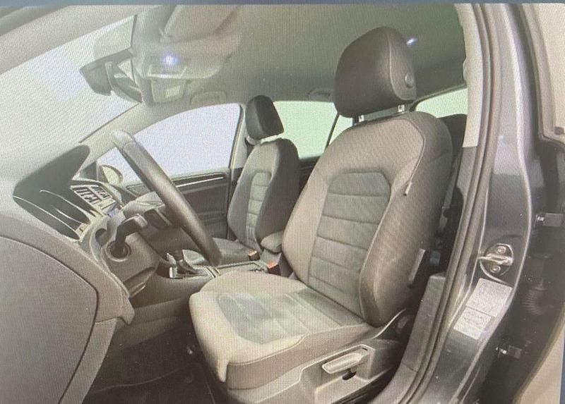 Gebraucht VW Golf VII Highline 150 PS (110 kW) 2017 Grau Limousine