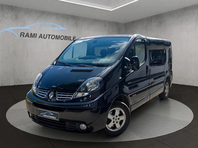 Schwarz Gebraucht 2013 Renault Trafic Black Edition Van | 12.499 € - Bild 1/4