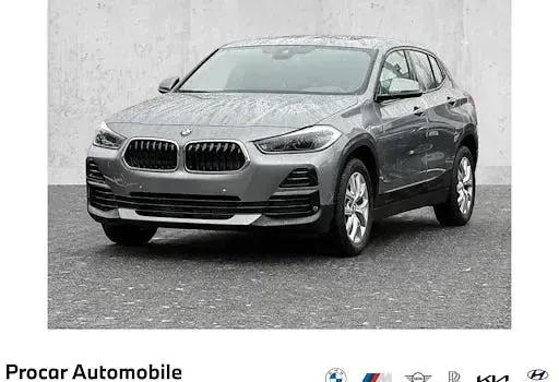 Gebraucht BMW X2 Sport Line 150 PS (110 kW) 2022 SUV