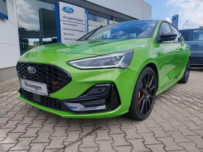 Gebraucht Ford Focus ST 280 PS (205 kW) 2024 Grün Limousine